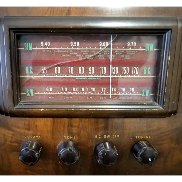 Westinghouse Radio Model 683 Faceplate