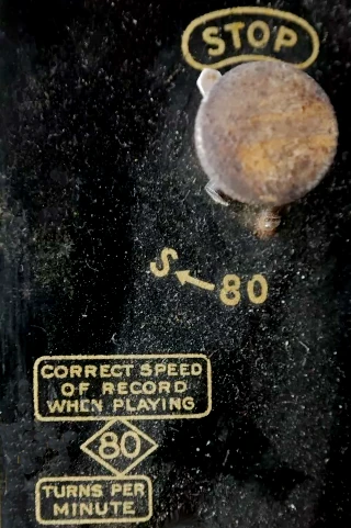 Diamond Disc Phonograph 80 rpm Notice